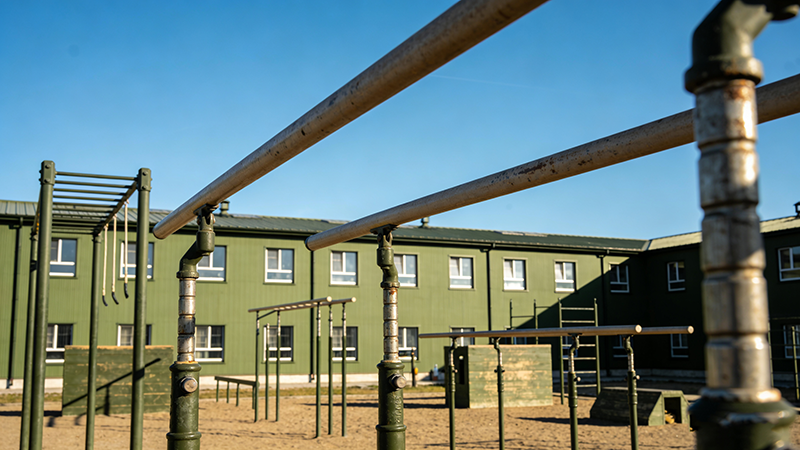 考不上高中，上什么学校可以当兵？